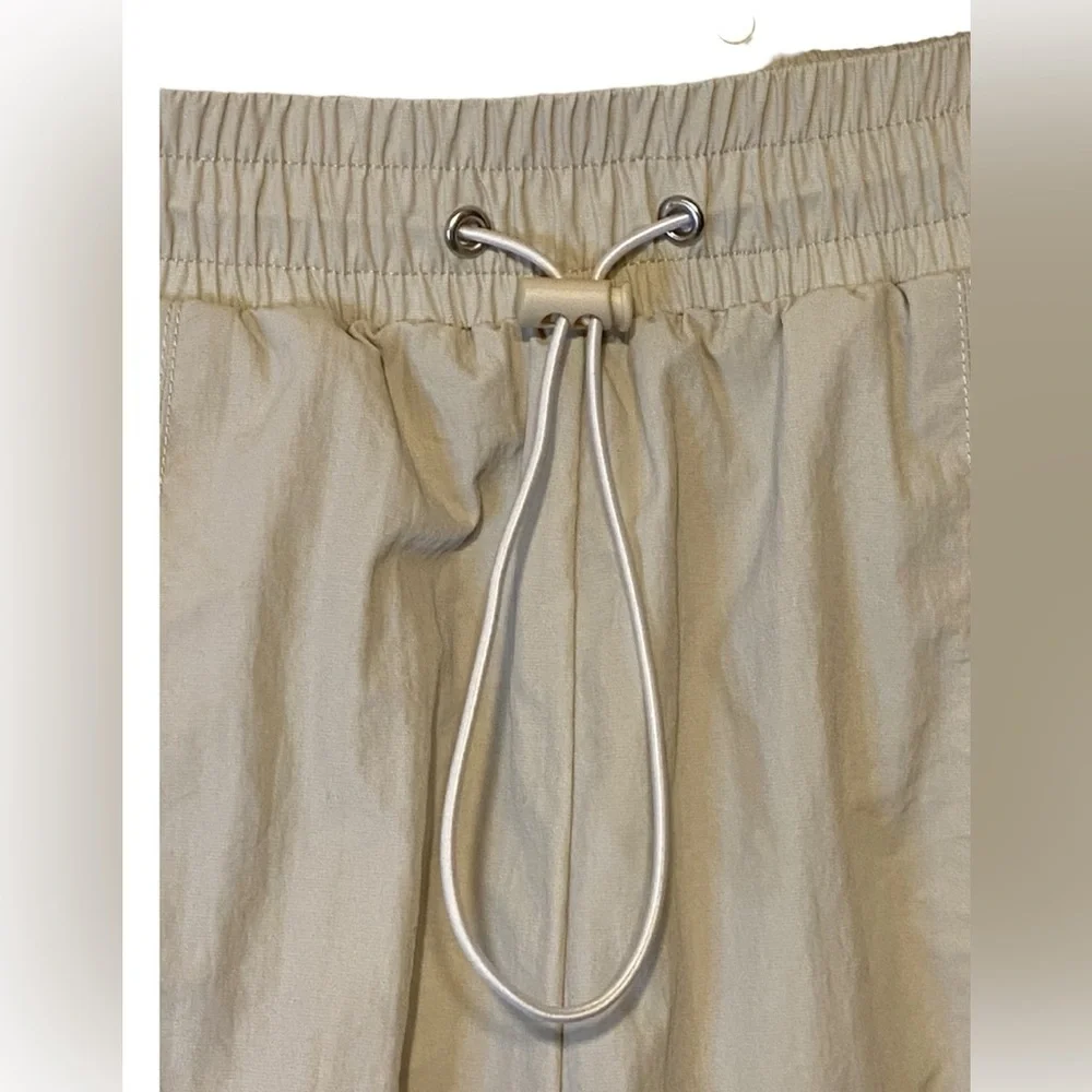 Wilo the Label Anthropologie Khaki Parachute Jogger Pants Women’s Size XS